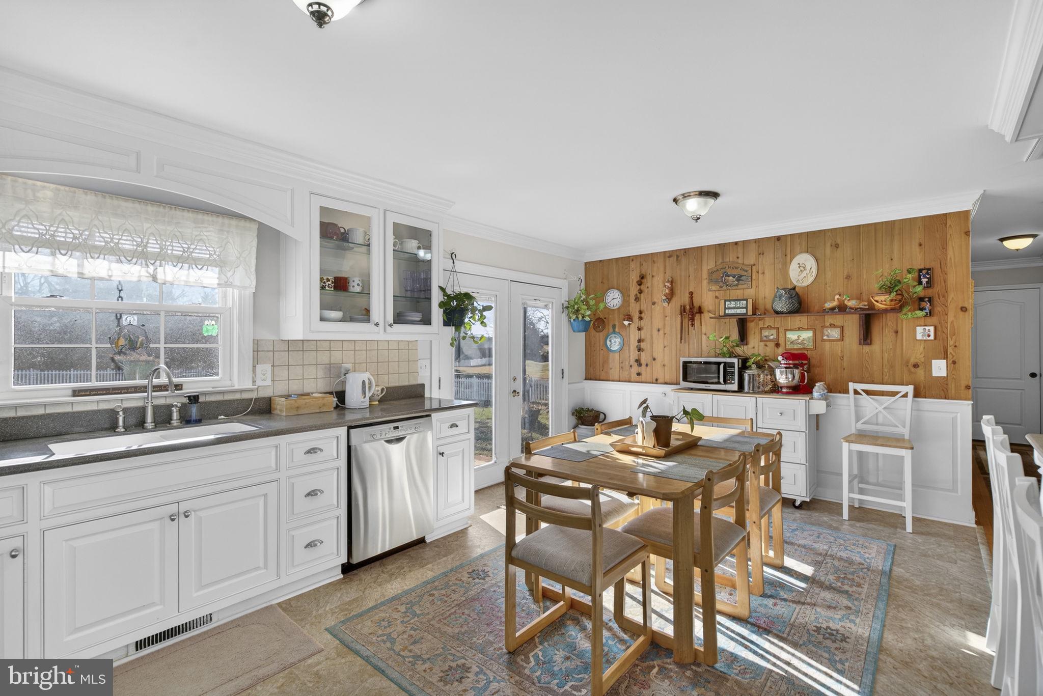 FAIRVIEW ACRES - Residential