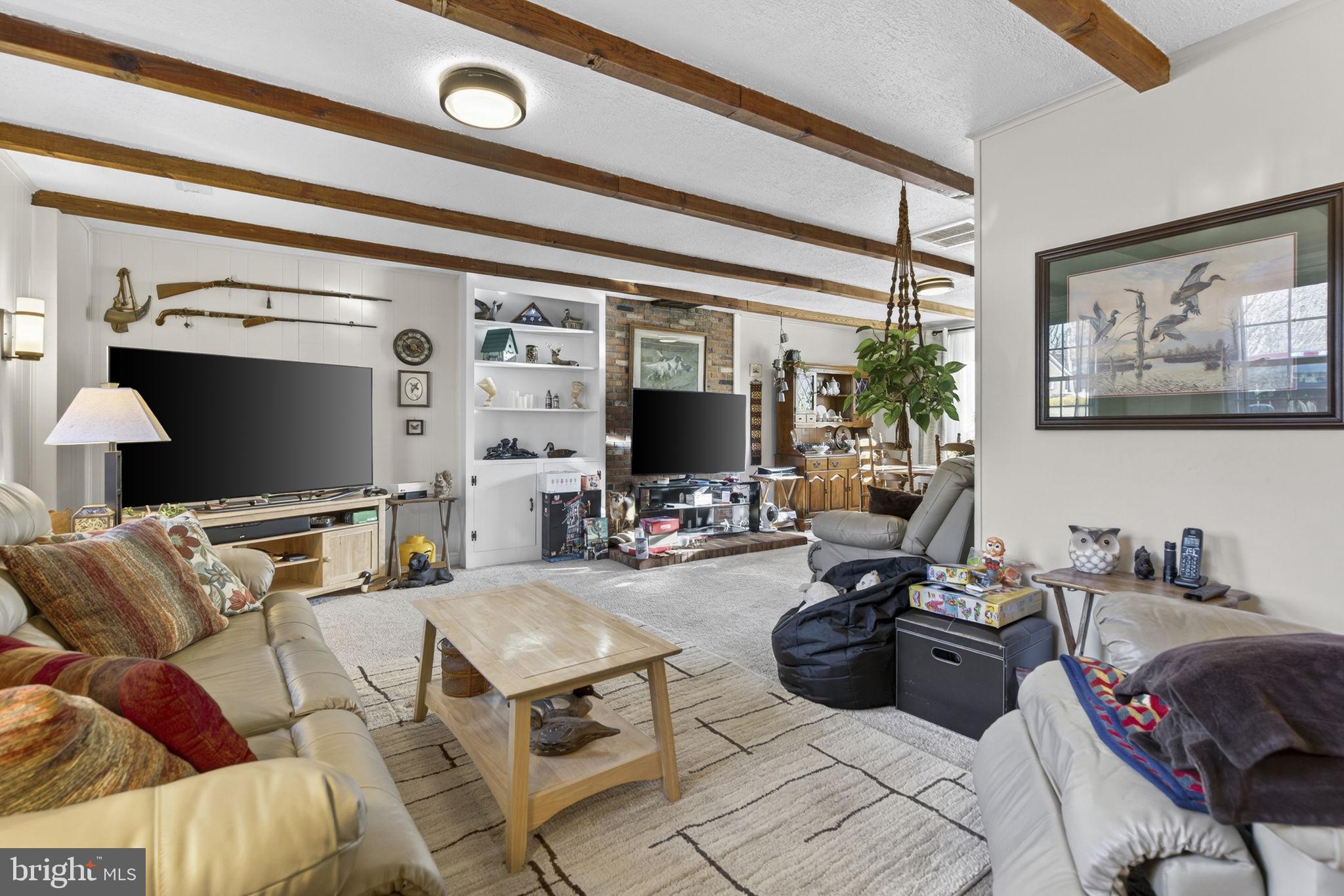 FAIRVIEW ACRES - Residential