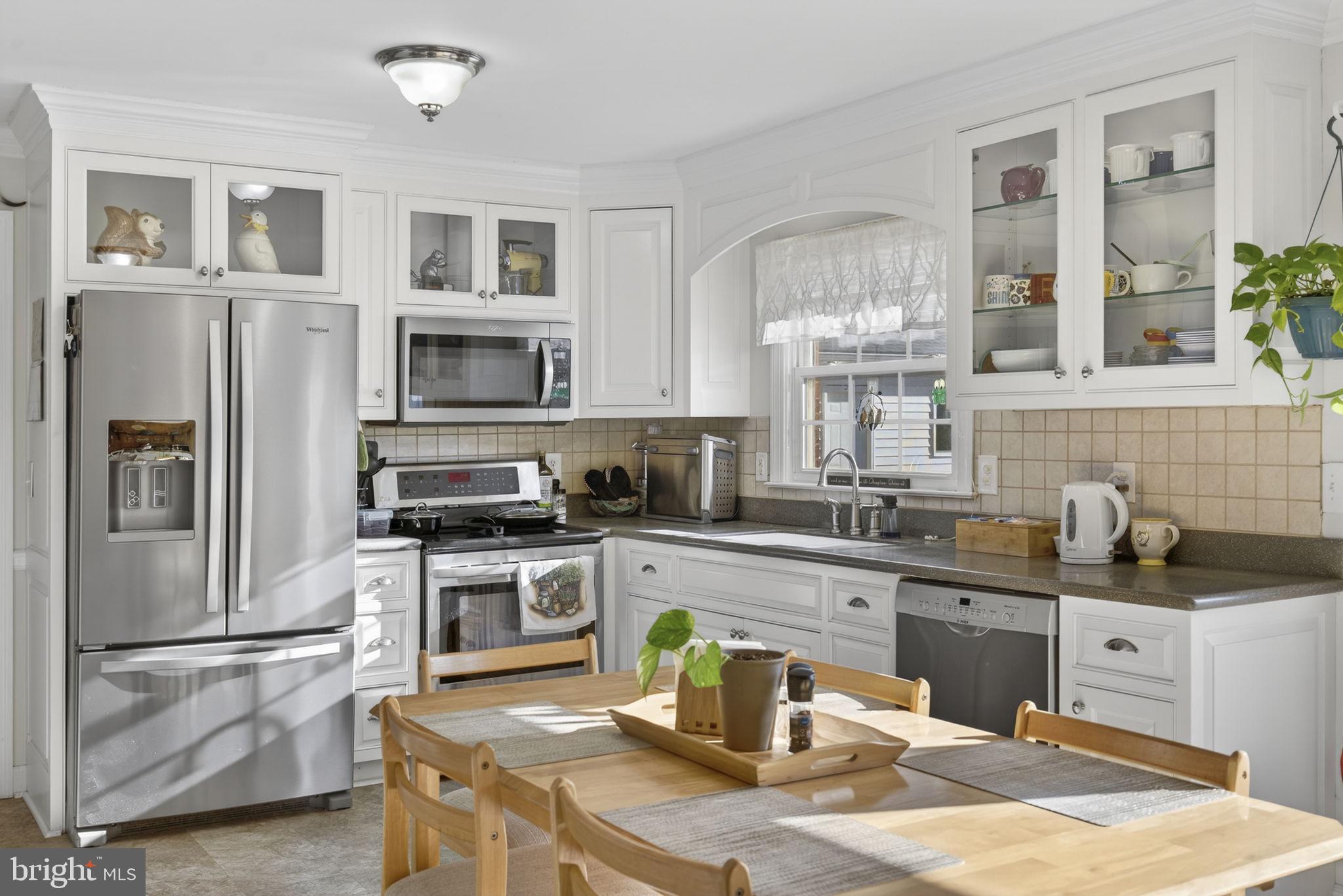 FAIRVIEW ACRES - Residential