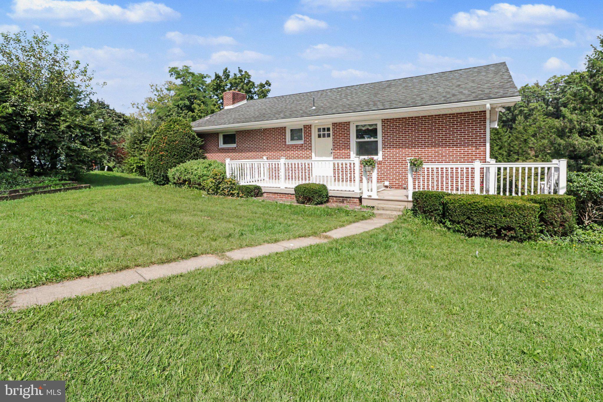 1445 LOOP ROAD