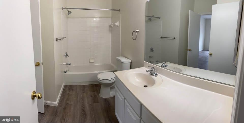 MILFORD MILL - Residential Lease