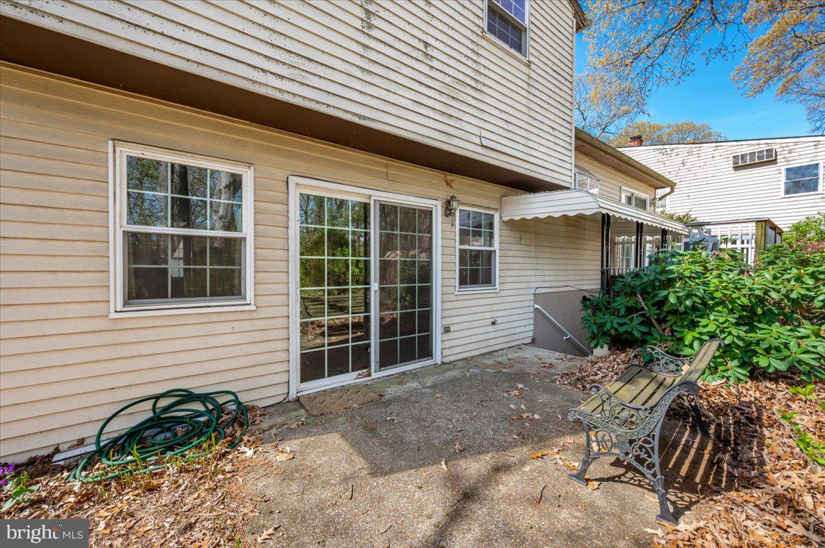 HOLLYWOOD ON SEVERN - Residential