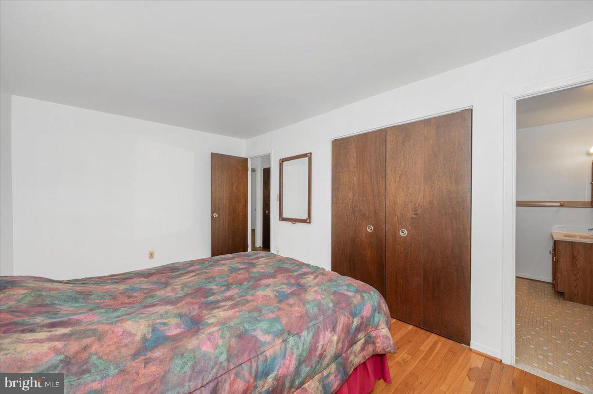 HOLLYWOOD ON SEVERN - Residential