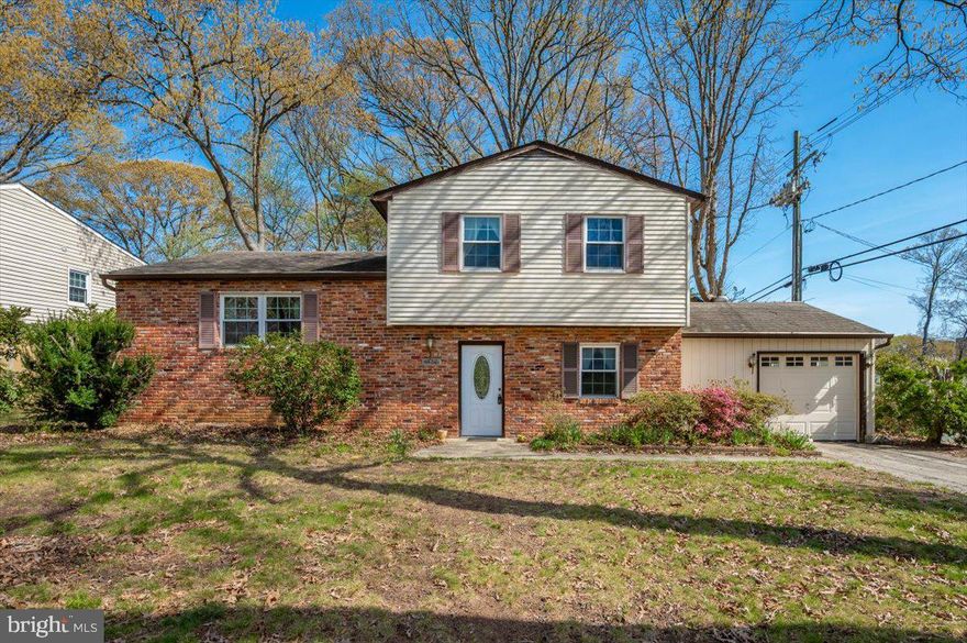 First time offered to the public! This diamond in the rough is waiting for your updating and personal touches.    Well built and maintained by the original owners, this 4-bedroom, 2.5-bath tri-level home is located in the highly sought-after community of Hollywood on the Severn.  This home does require some updates and is  being sold "AS IS" 
Perfectly situated on a spacious corner lot, this home offers a fully finished basement providing additional living space ideal for a recreation room, home office, or guest area. Enjoy the charm and convenience of a walkable neighborhood with sidewalks leading directly to a nearby shopping center—perfect for dining, errands, and everyday convenience. Residents of Hollywood on the Severn also benefit from community water access, making it easy to enjoy the Chesapeake Bay lifestyle. The HOA is voluntary but highly encouraged for those wishing to rent boat slips.   Commuters will appreciate the prime location just minutes from Baltimore/Washington International Thurgood Marshall Airport, as well as easy access to major routes connecting to Annapolis, Baltimore, and Washington, D.C.
A wonderful opportunity to own a home that combines space, location, and lifestyle— schedule your private showing today!