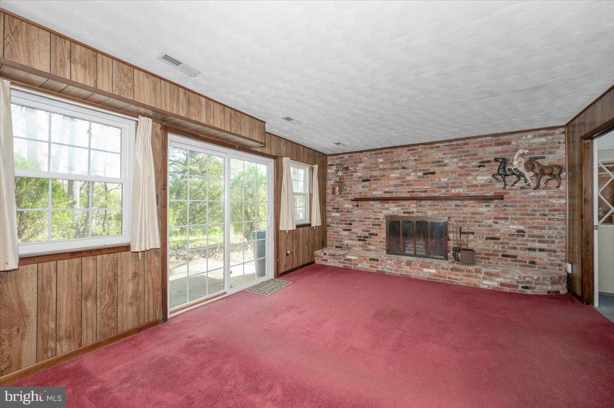 HOLLYWOOD ON SEVERN - Residential