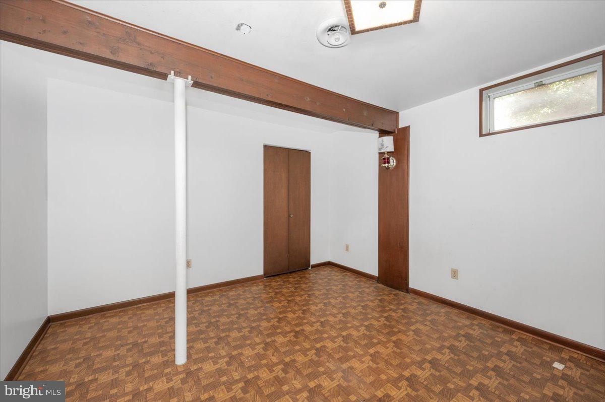 HOLLYWOOD ON SEVERN - Residential