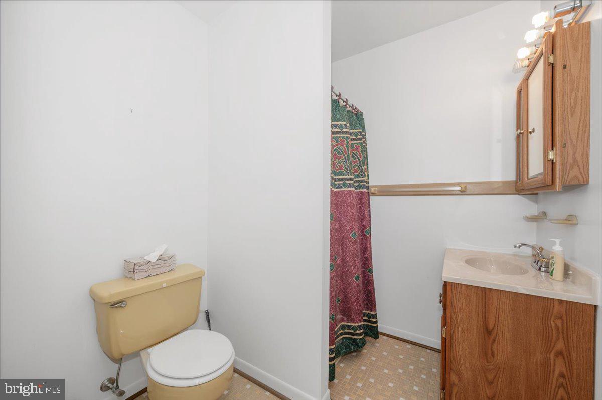 HOLLYWOOD ON SEVERN - Residential