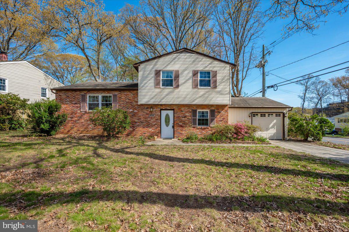 HOLLYWOOD ON SEVERN - Residential