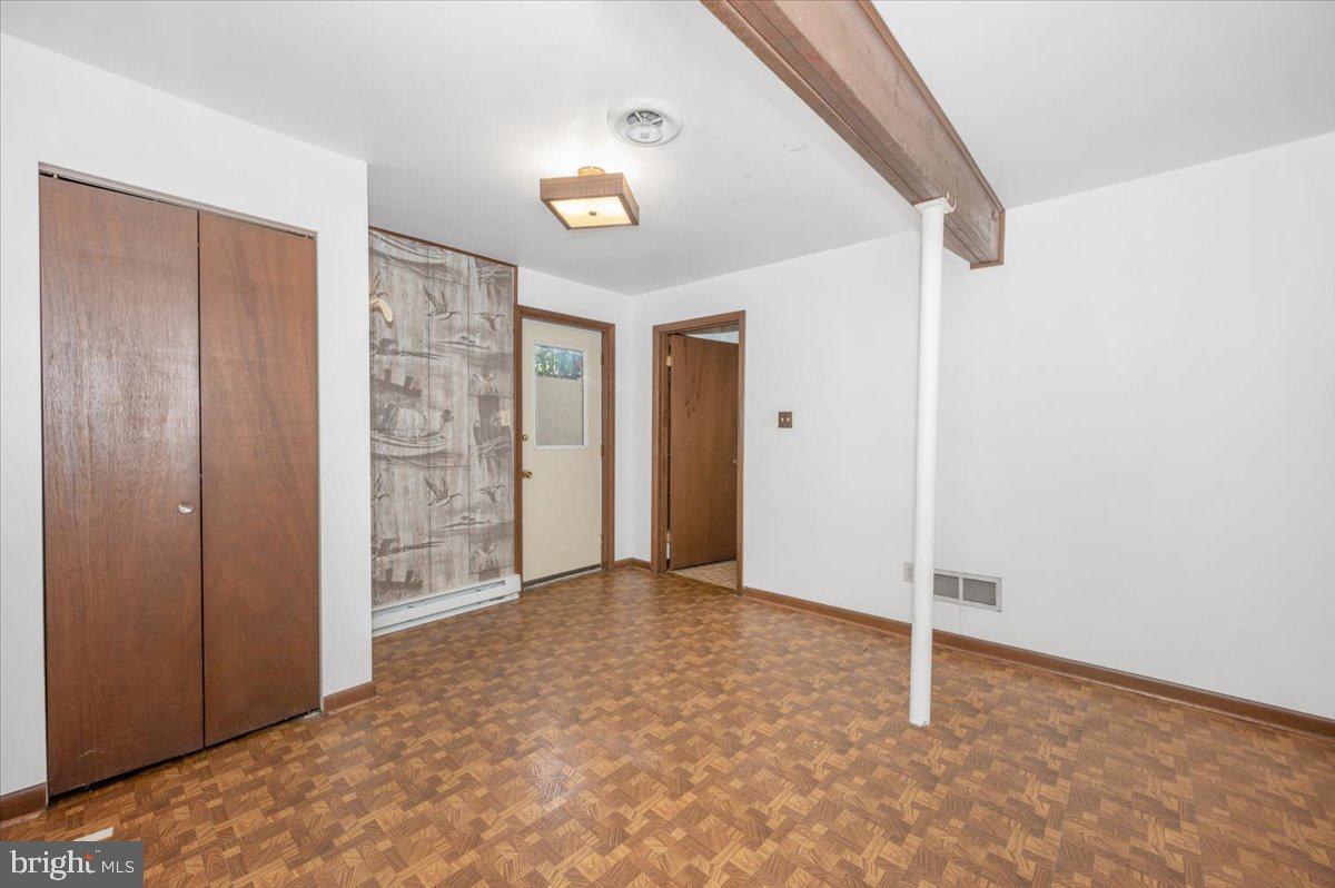 HOLLYWOOD ON SEVERN - Residential