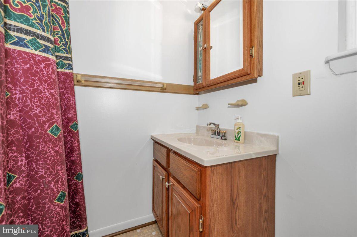 HOLLYWOOD ON SEVERN - Residential