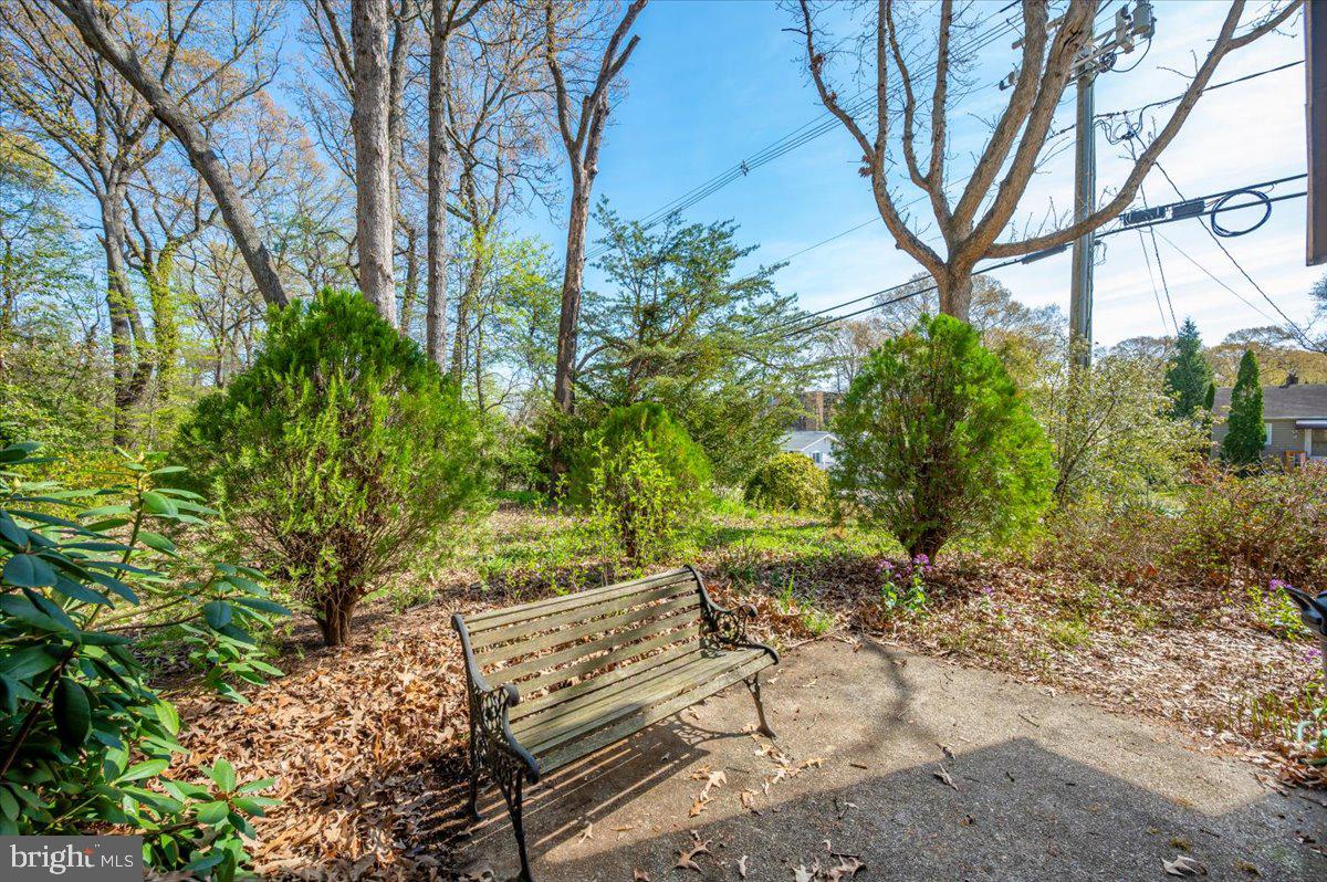 HOLLYWOOD ON SEVERN - Residential