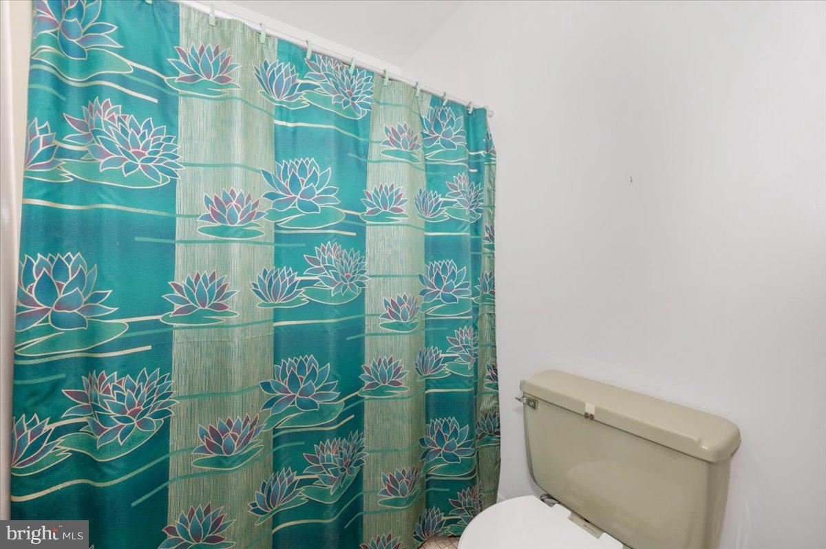 HOLLYWOOD ON SEVERN - Residential