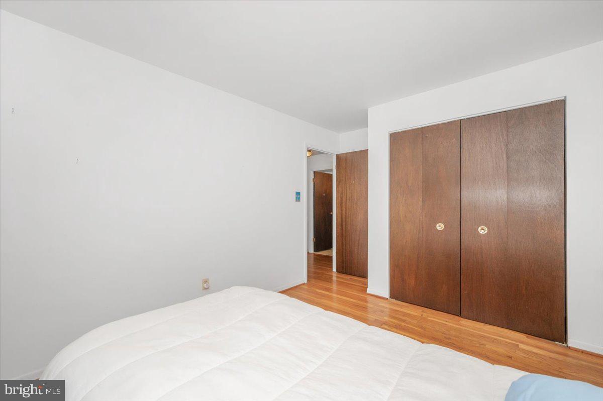 HOLLYWOOD ON SEVERN - Residential