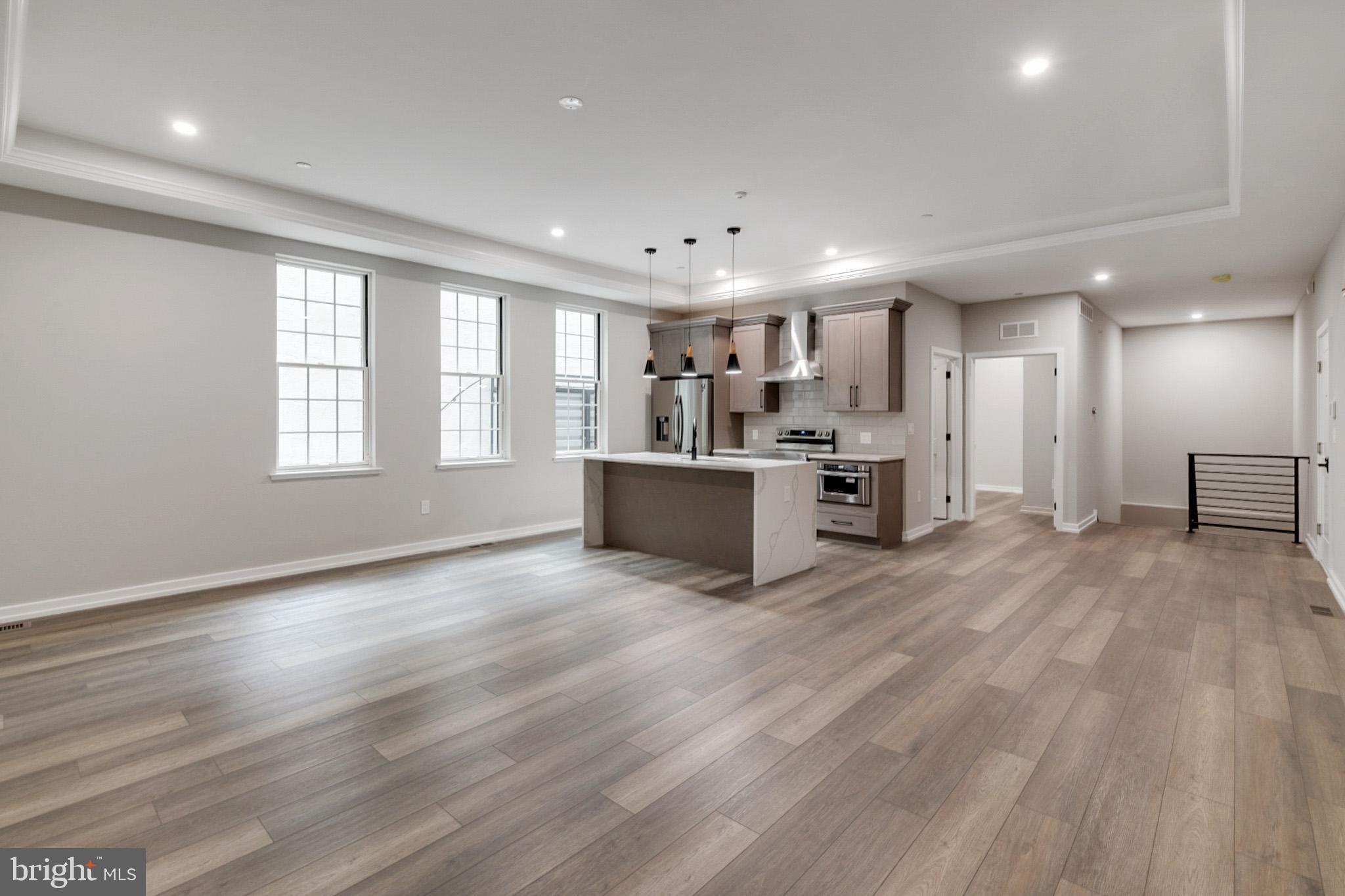 Photo 1 of 34 — 752 S 16TH STREET 1B, PHILADELPHIA, PA 19146