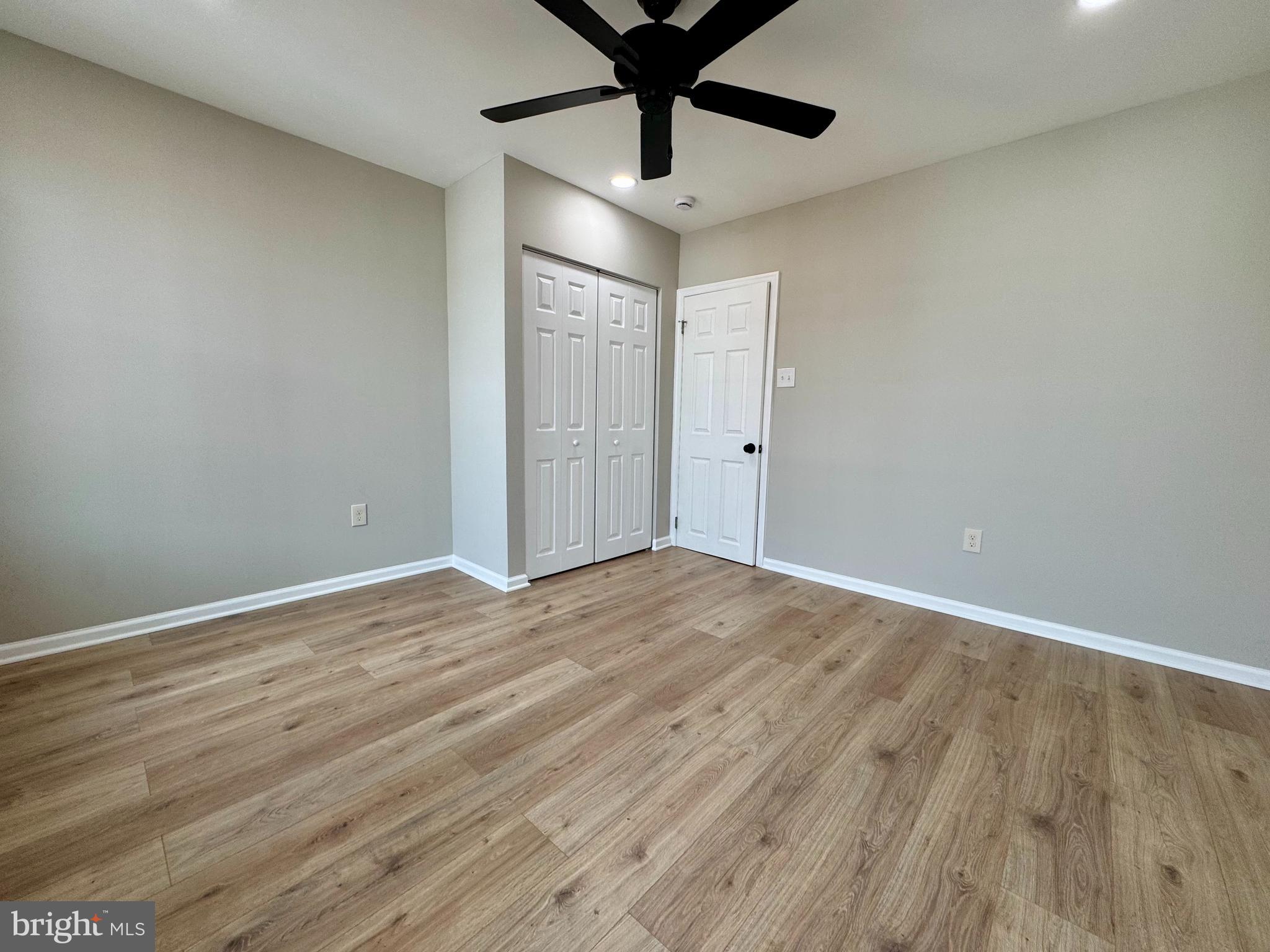 PORT RICHMOND - Residential