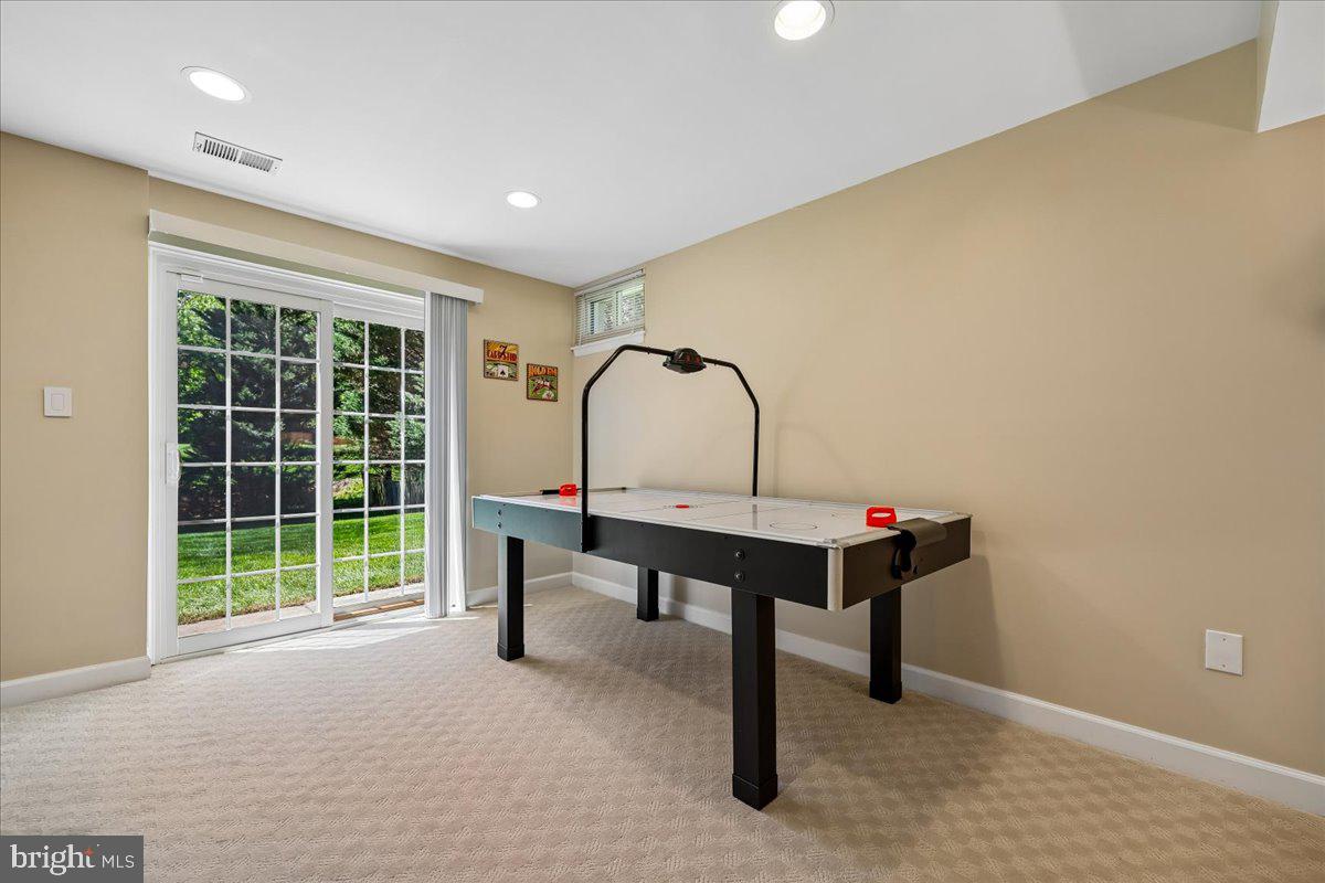 GUM SPRINGS FARM - Residential