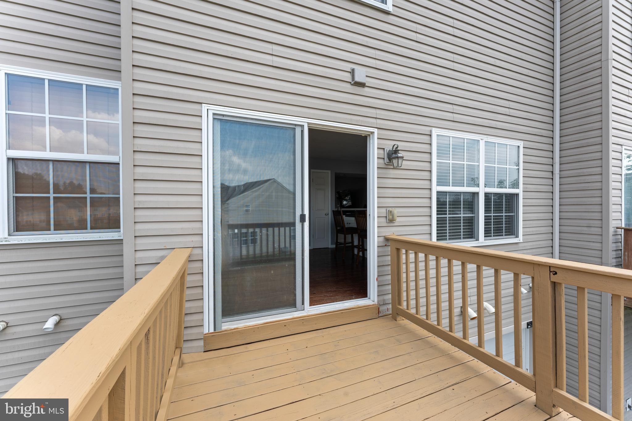 207 CARTLEDGE LANE