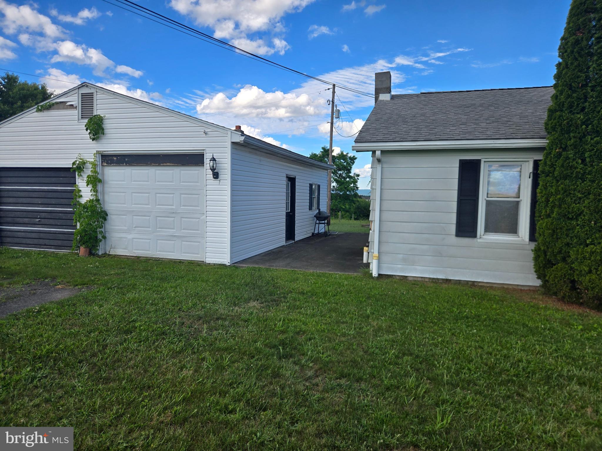 96 AMITY ROAD
