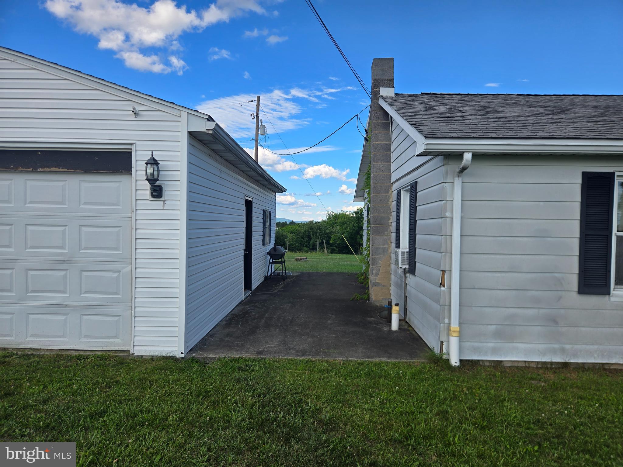 96 AMITY ROAD