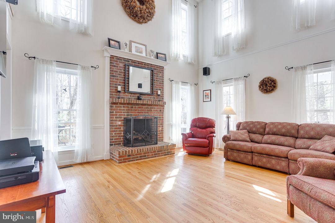 LEWIS CHAPEL - Residential