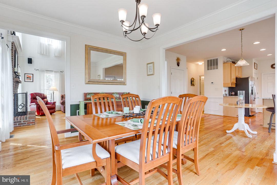 LEWIS CHAPEL - Residential