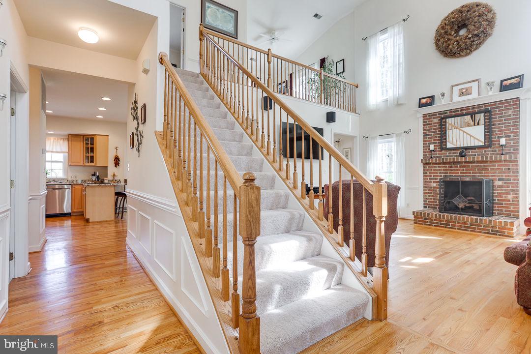 LEWIS CHAPEL - Residential