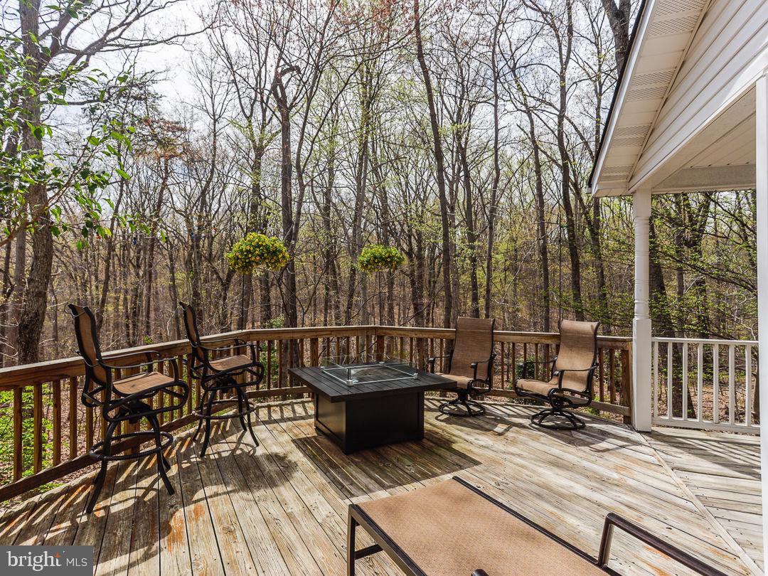 LEWIS CHAPEL - Residential