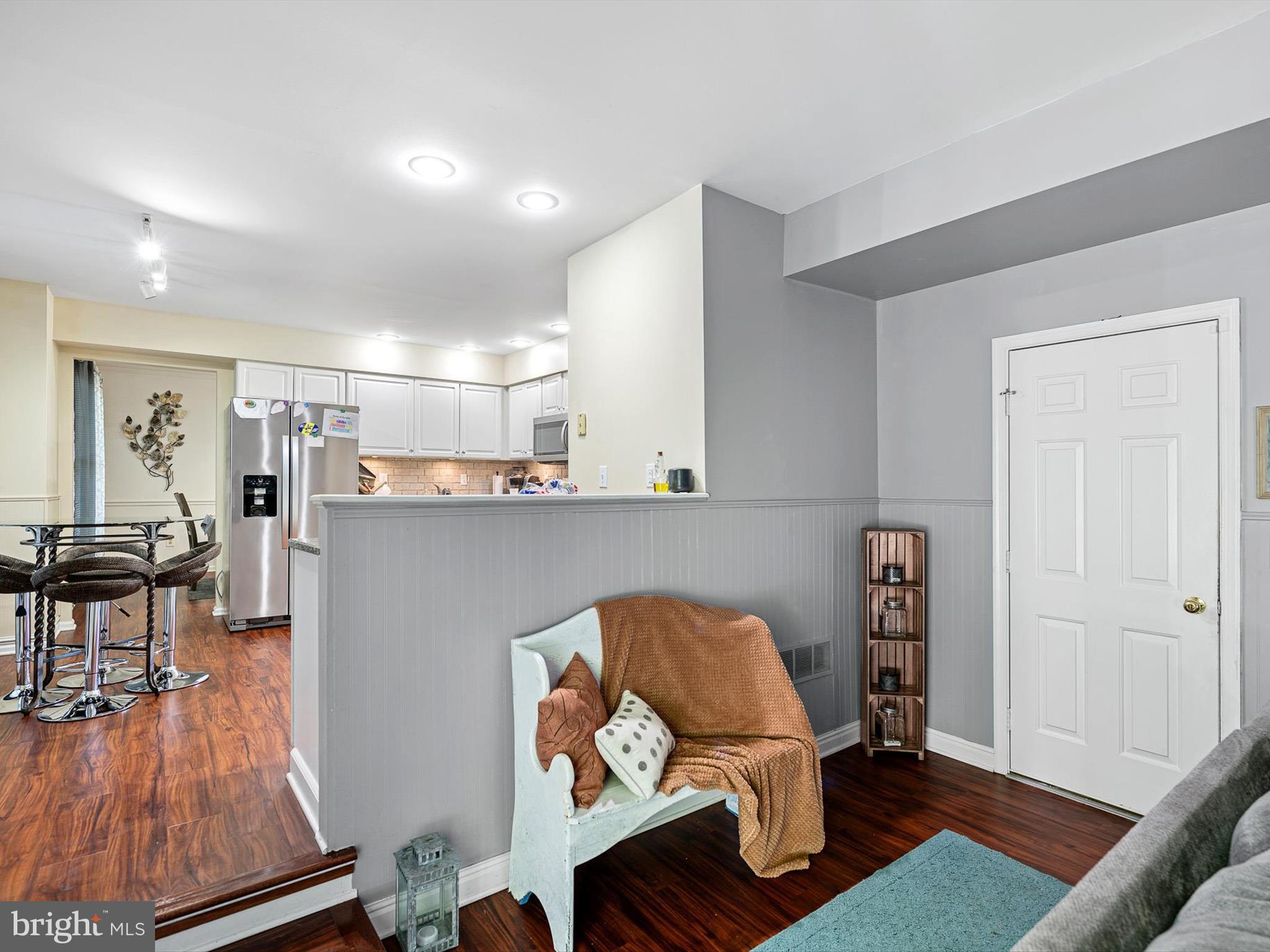 EAGLES NEST - Residential