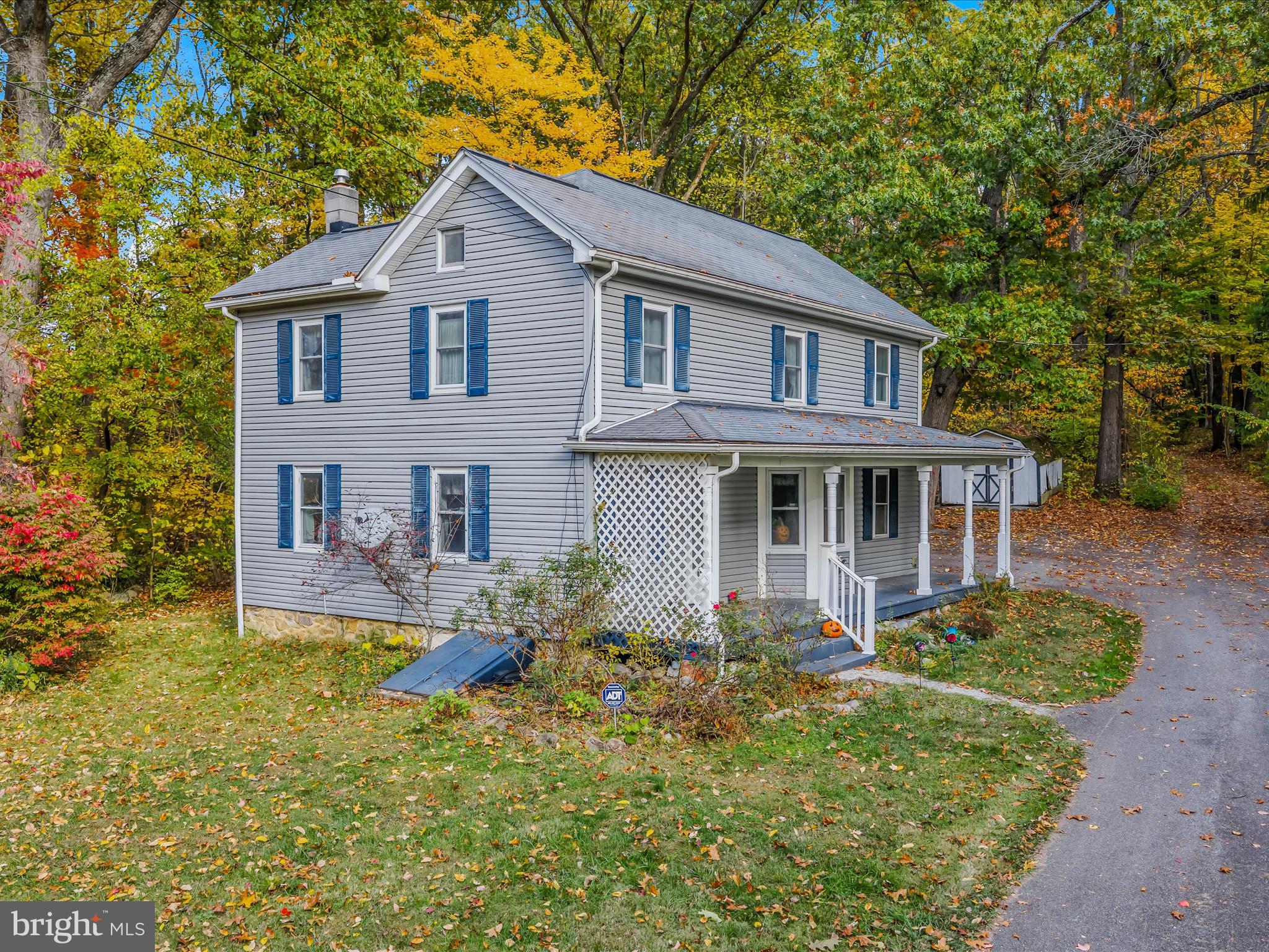 8907 CRYSTAL FALLS DRIVE