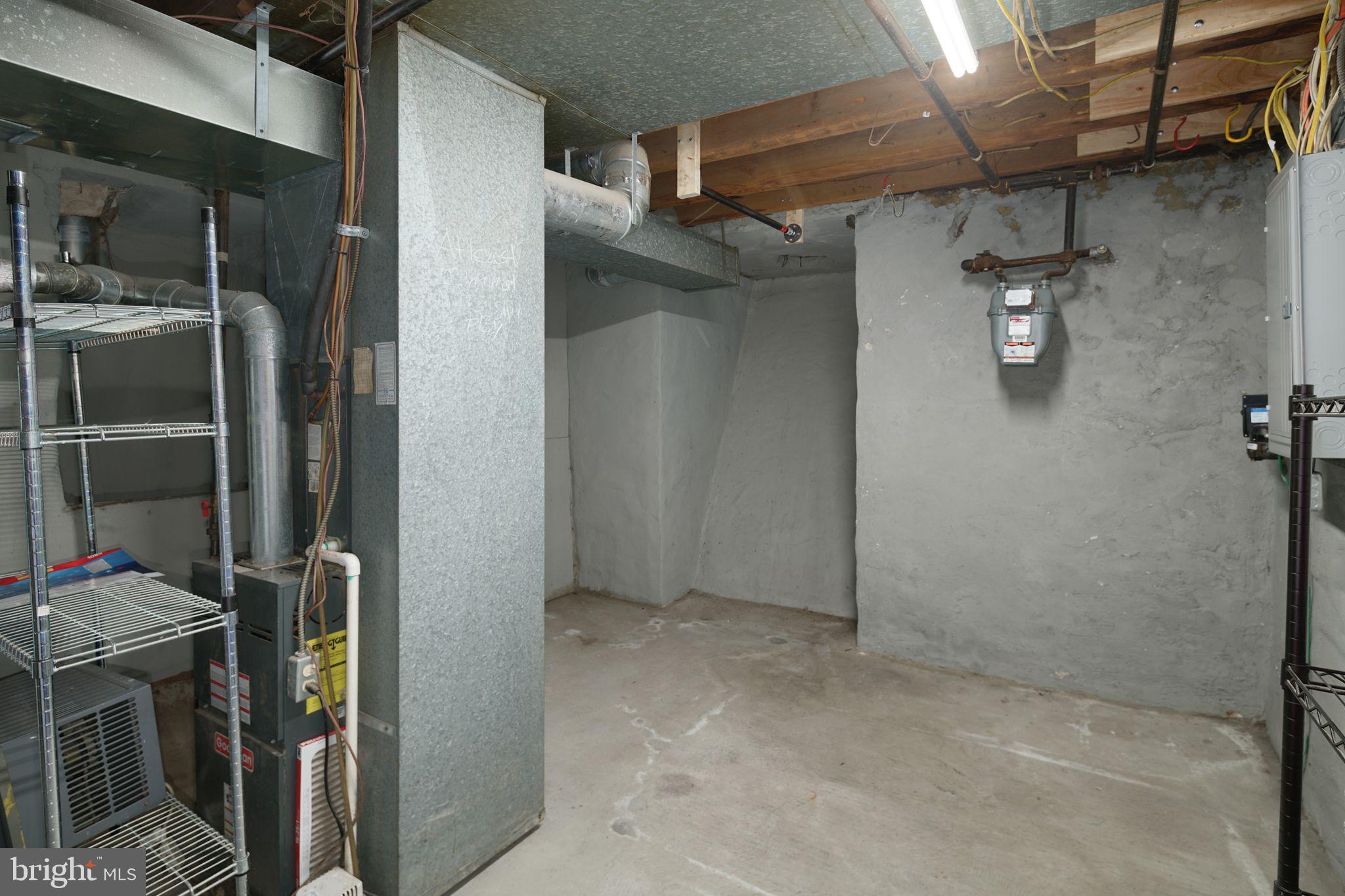 FISHTOWN - Residential Lease