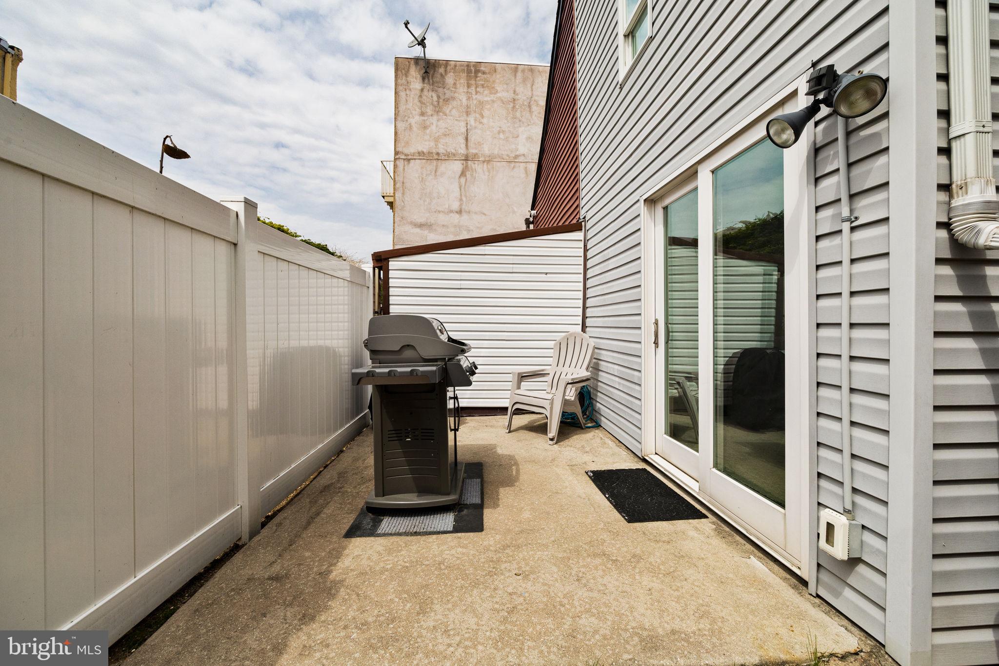 FISHTOWN - Residential Lease