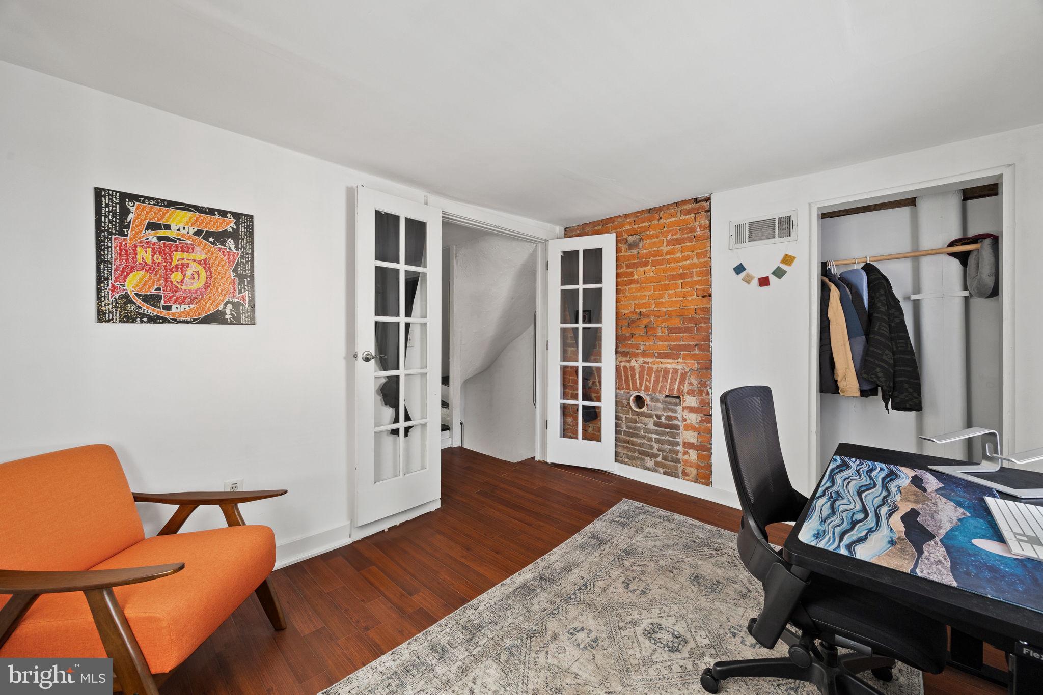 FISHTOWN - Residential Lease