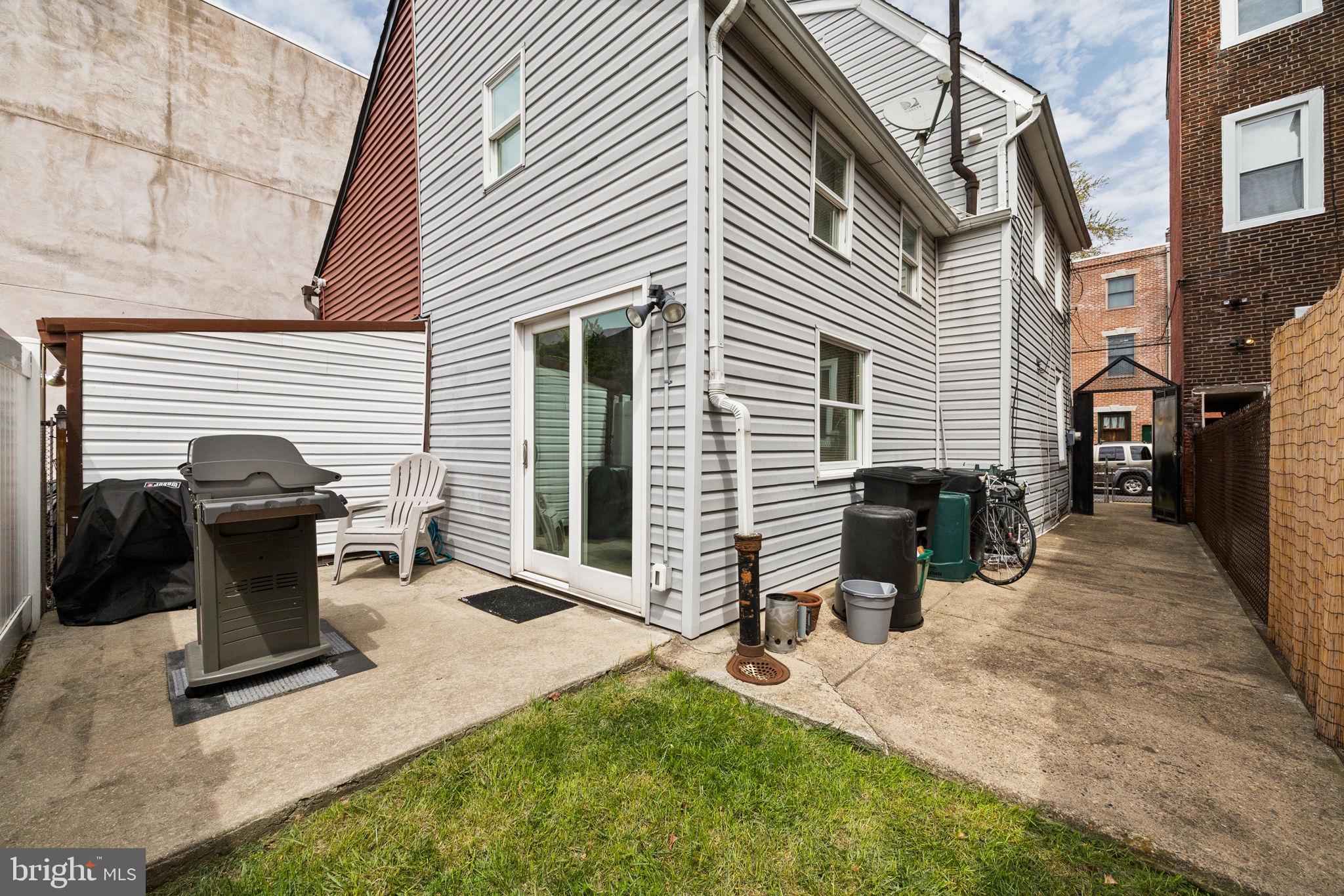 FISHTOWN - Residential Lease