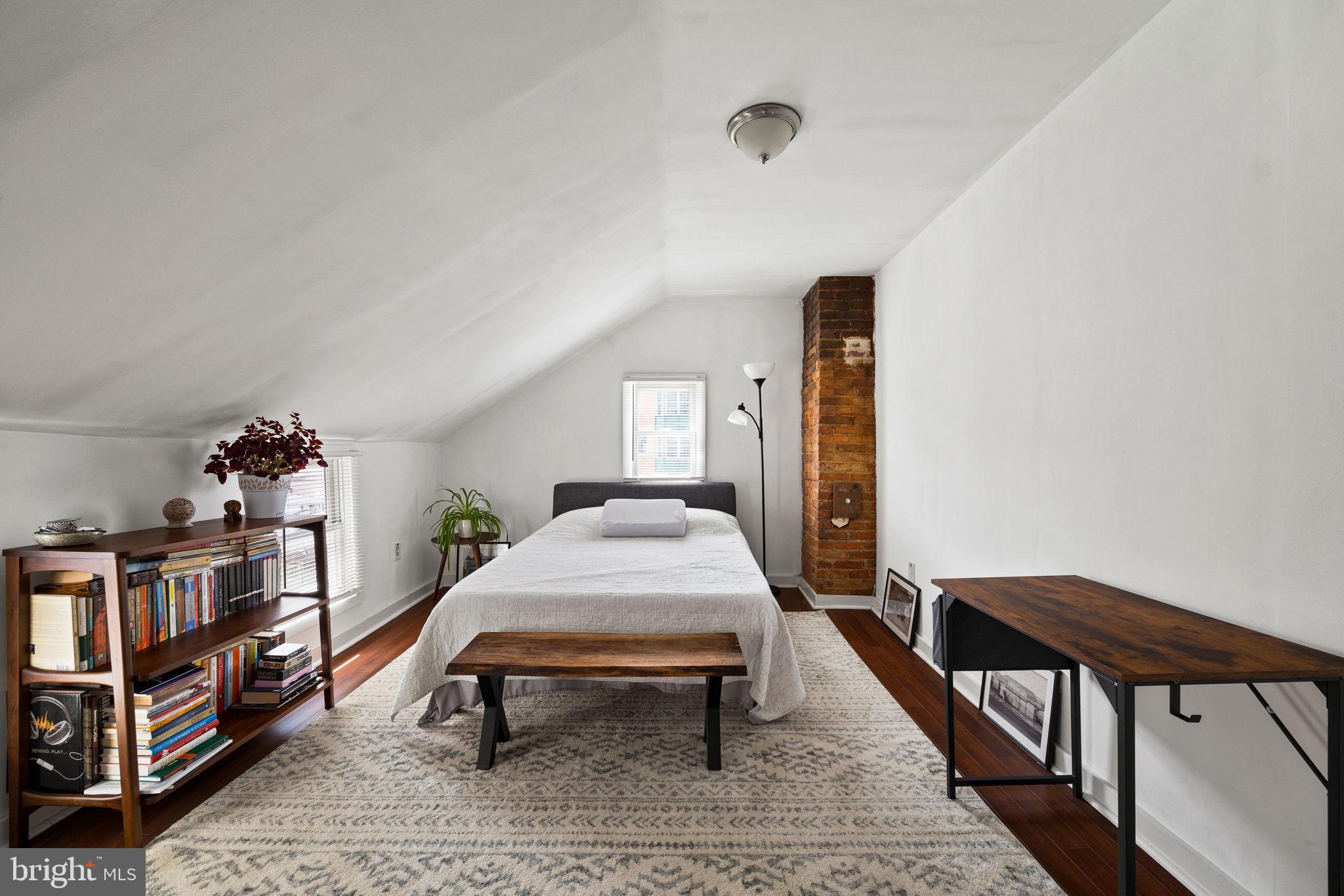 FISHTOWN - Residential Lease