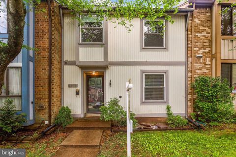6060 HOLLOW KNOLL COURT SPRINGFIELD VA 22152