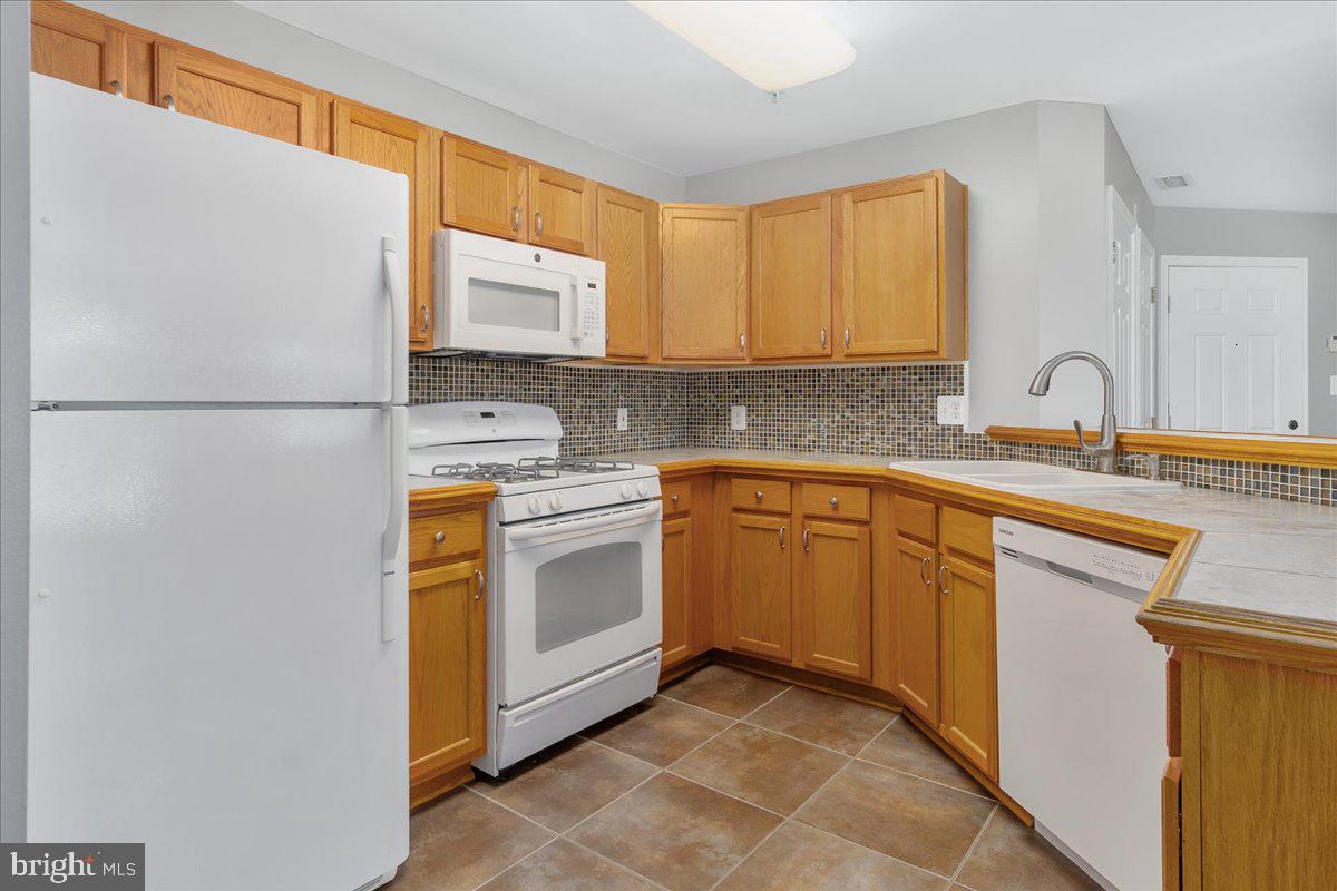 POTOMAC RIDGE - Residential