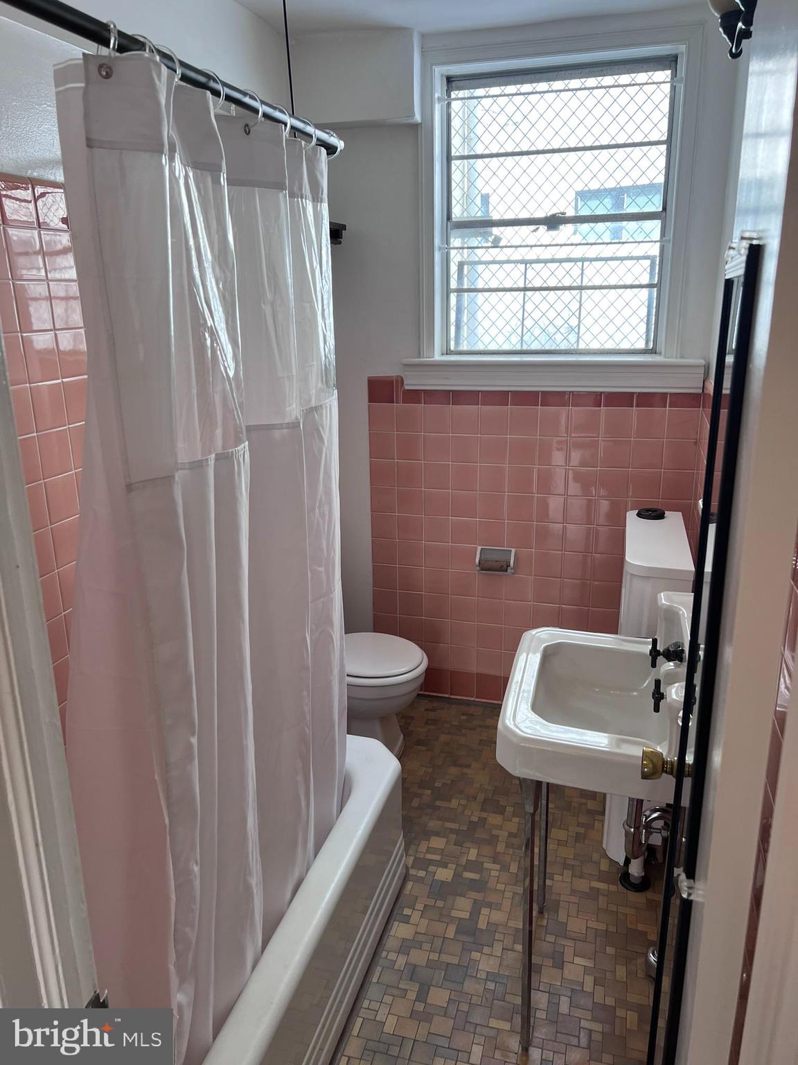 GERMANTOWN - Residential Lease