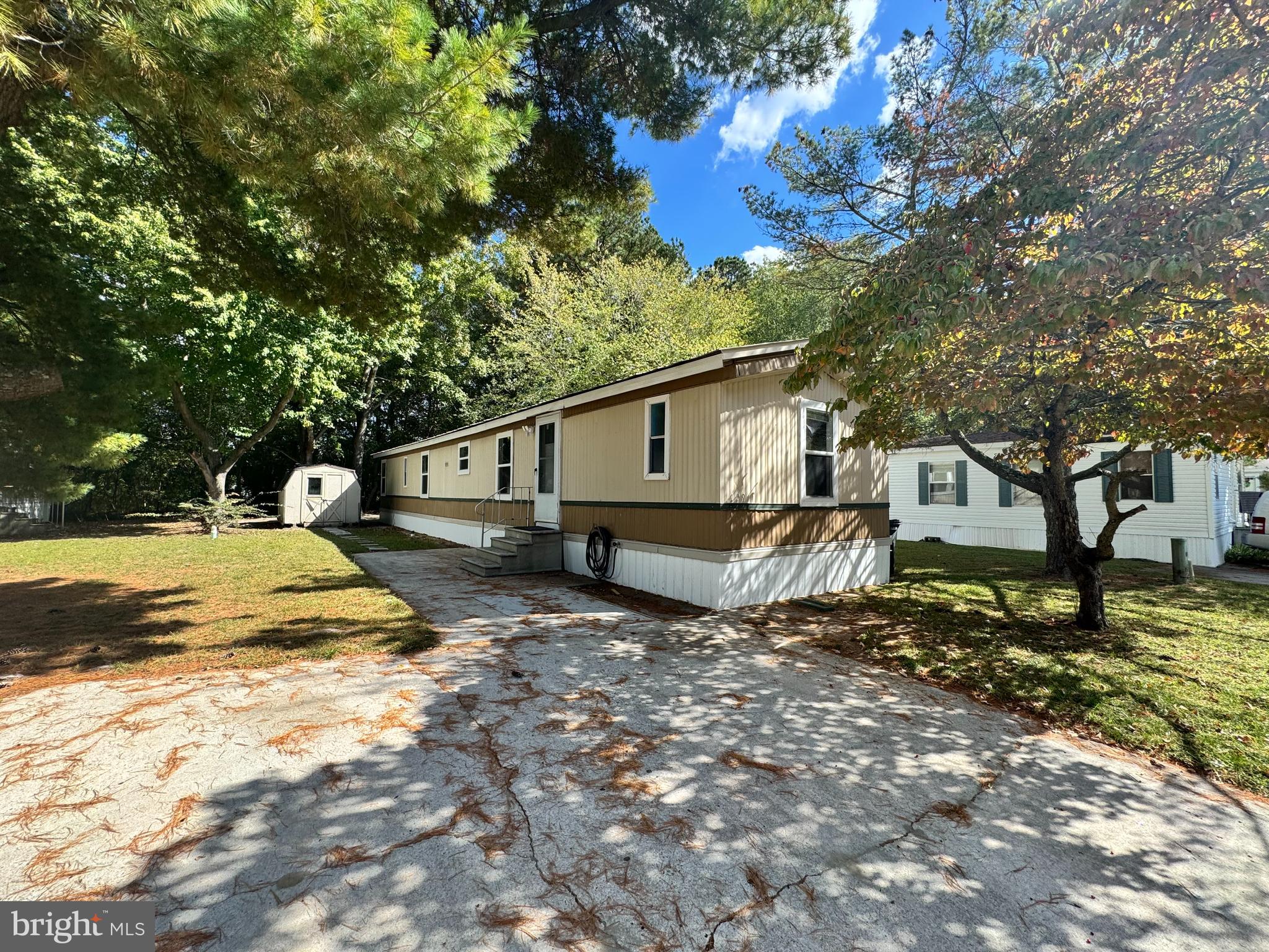 229 SAND CASTLE BOULEVARD