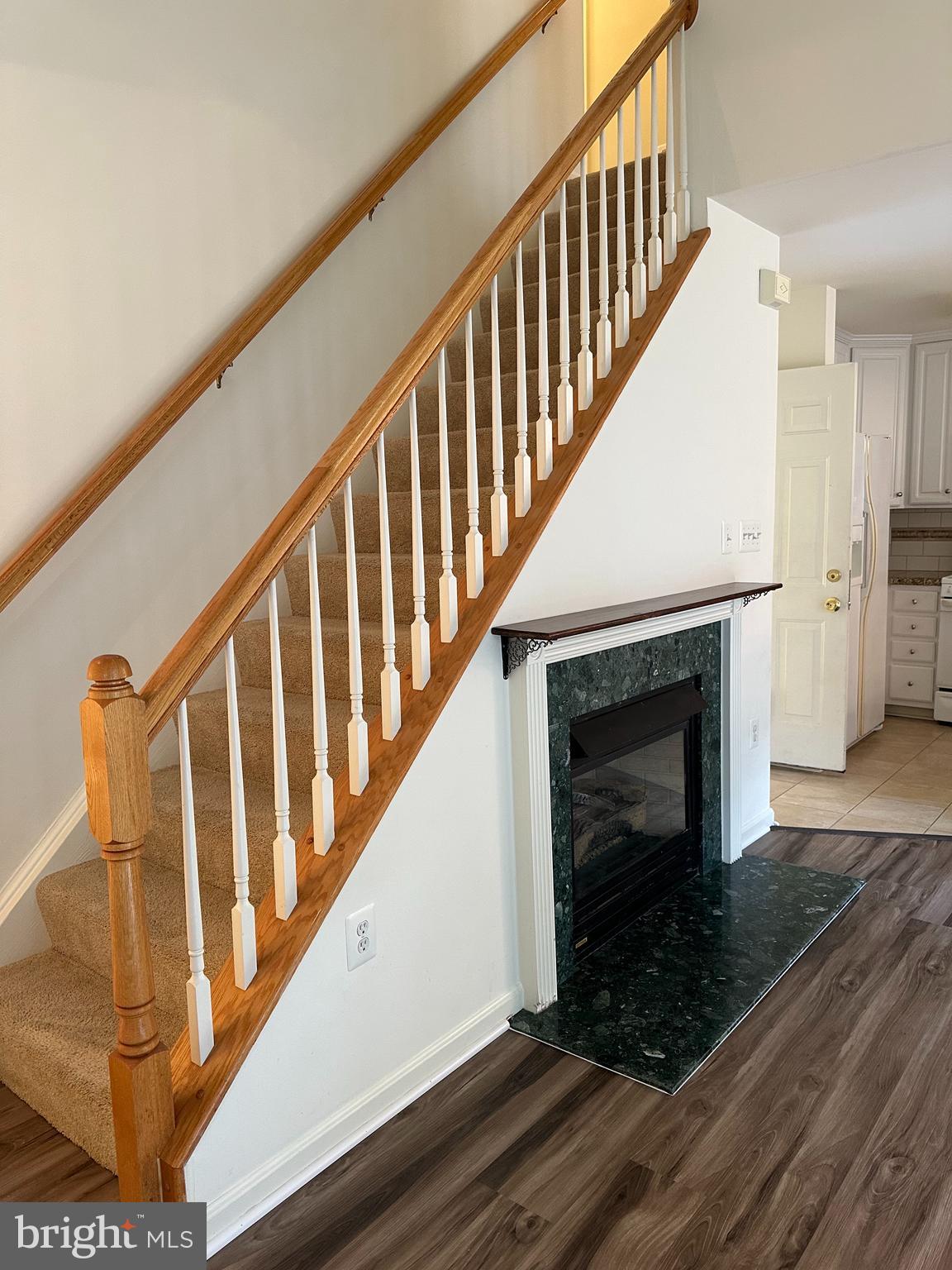 GLADE AT HUNTERS WOODS - Residential Lease