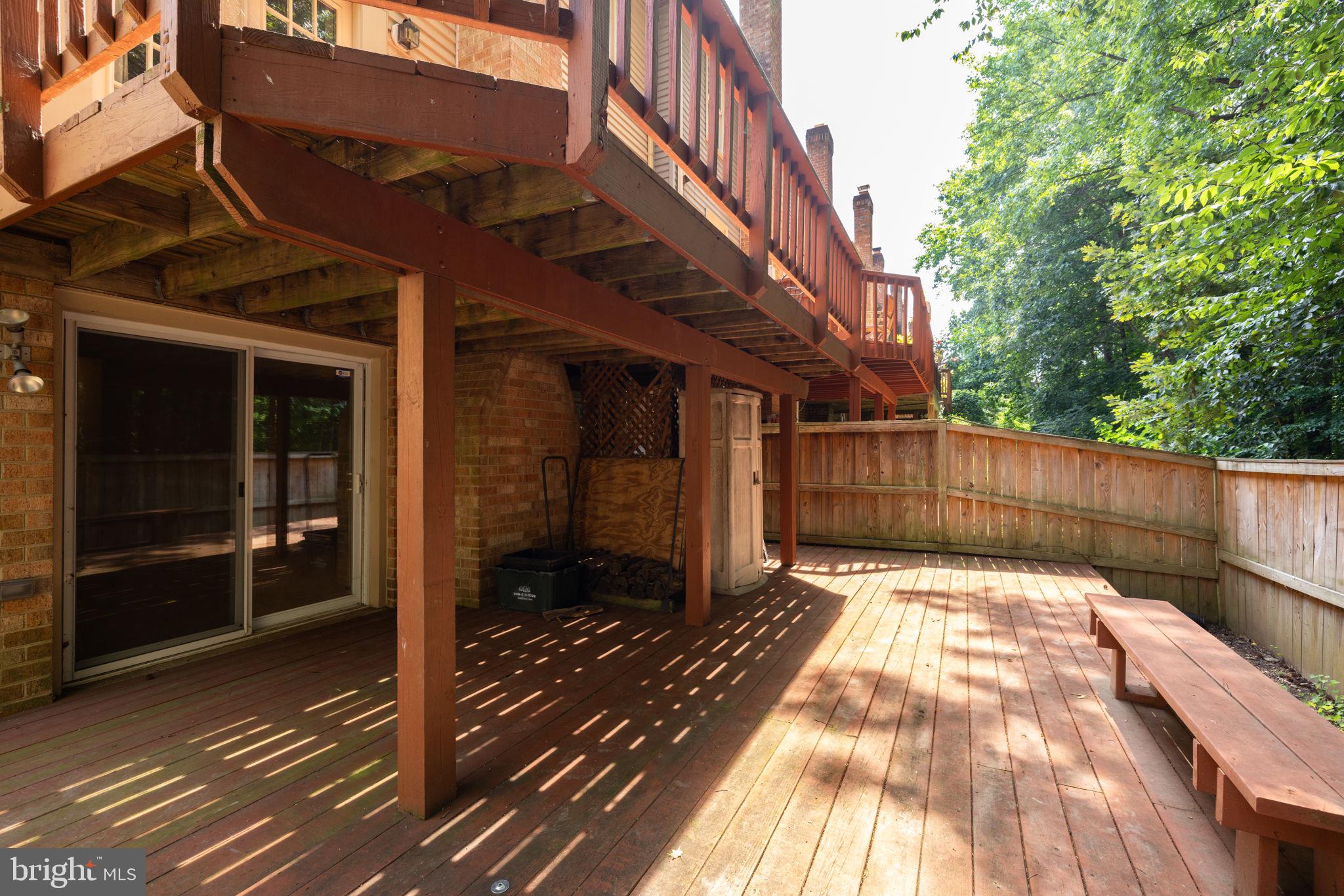 WILLOW CREEK - Residential