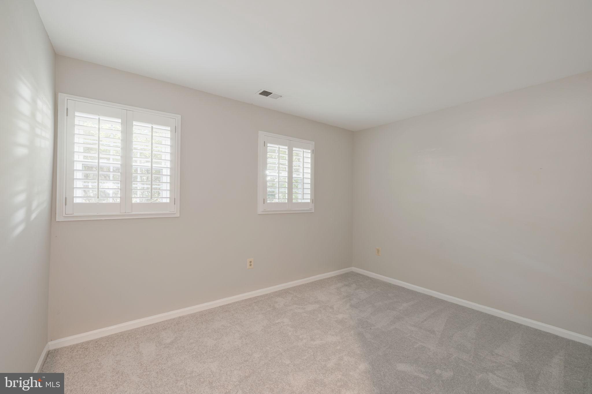 WILLOW CREEK - Residential