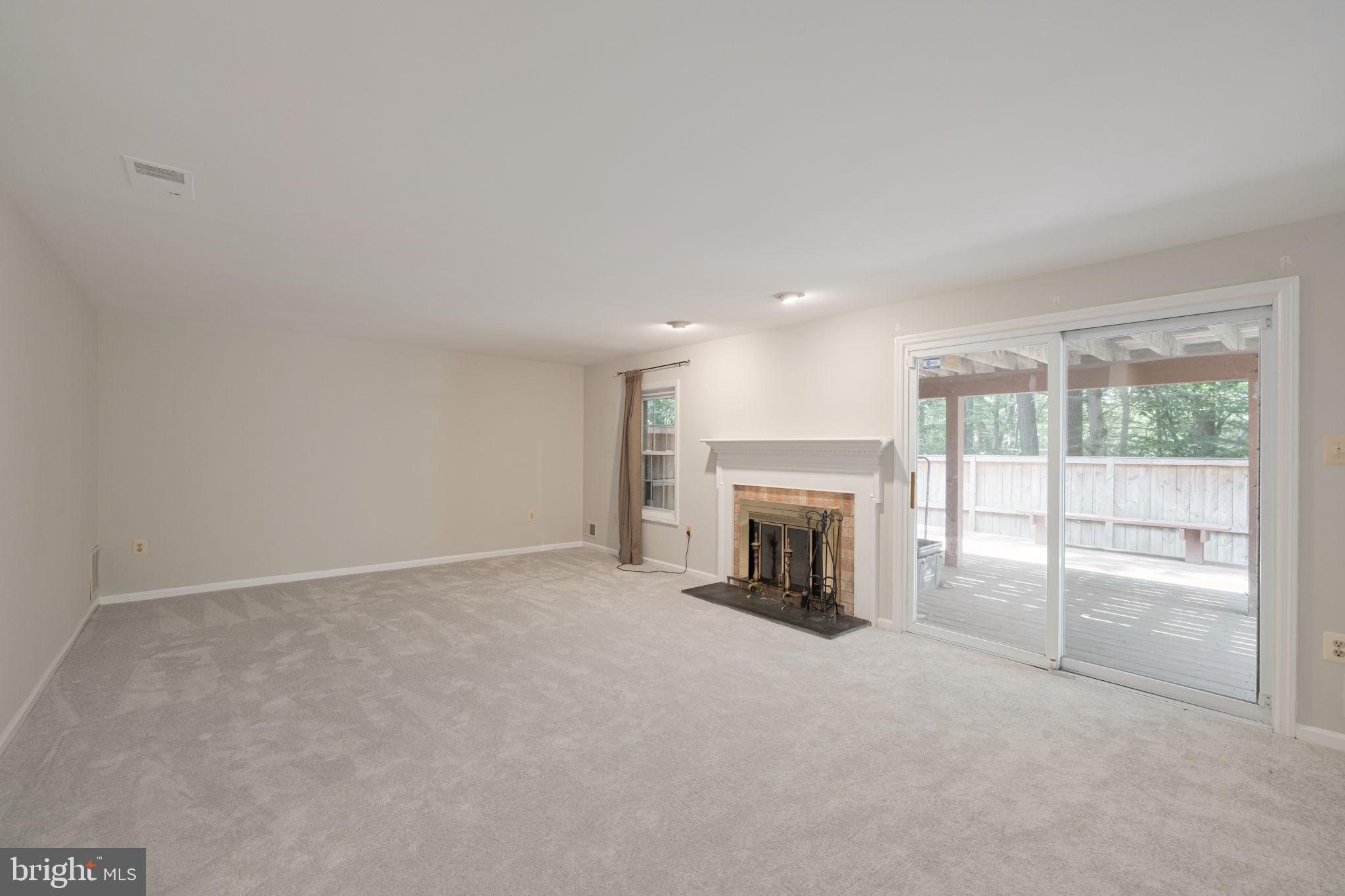 WILLOW CREEK - Residential