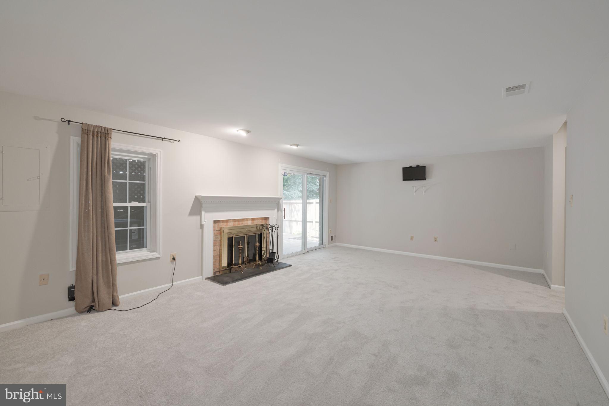 WILLOW CREEK - Residential