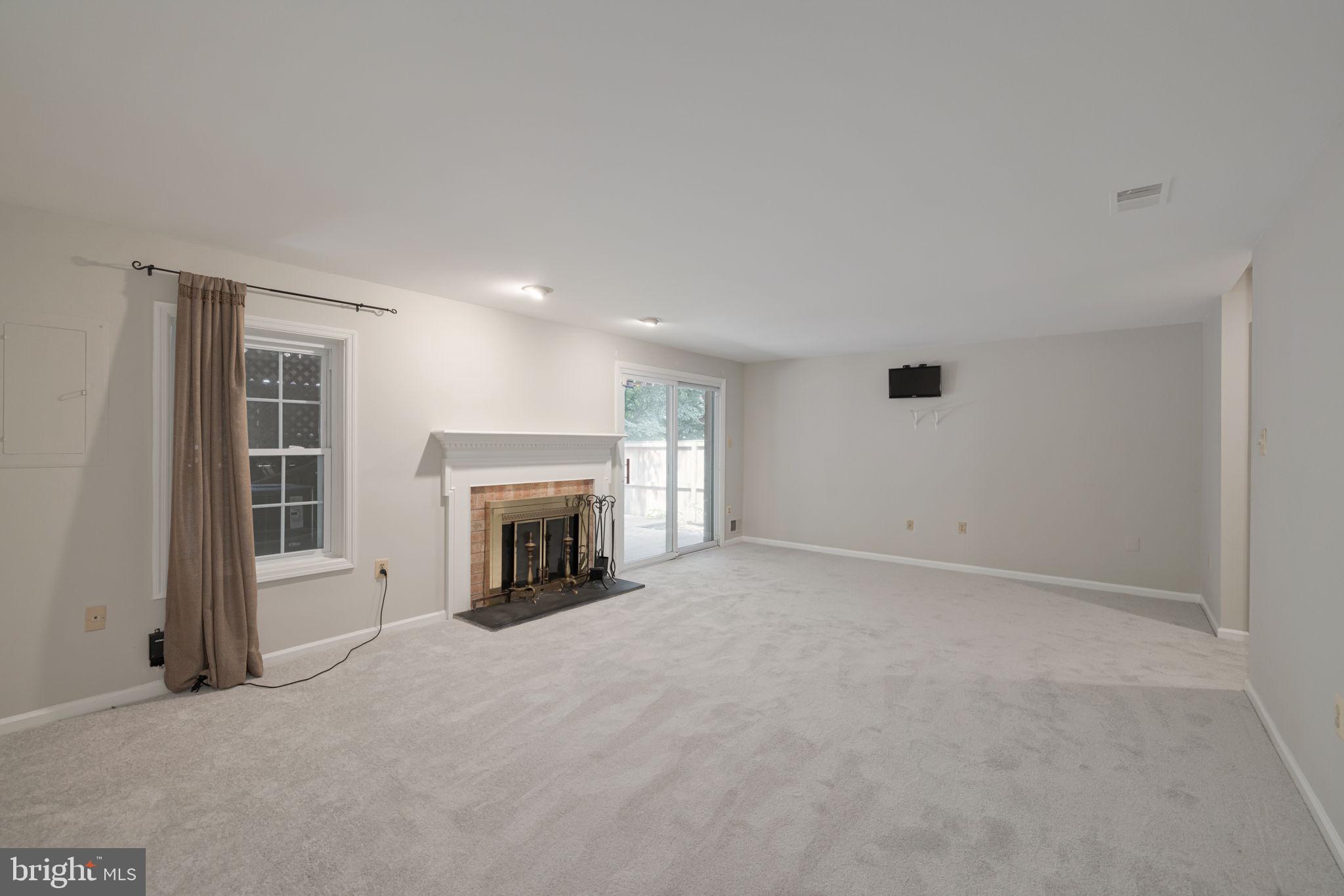 WILLOW CREEK - Residential