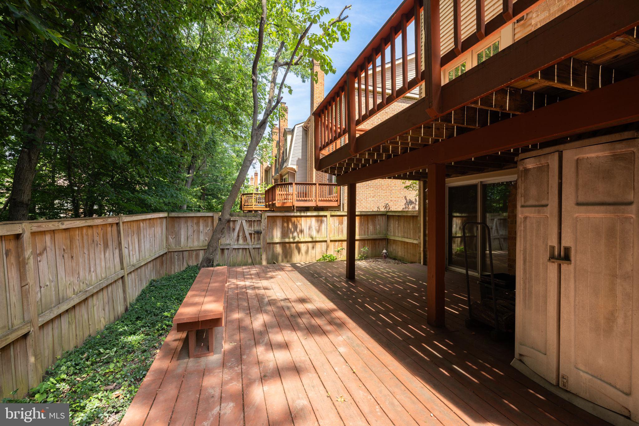 WILLOW CREEK - Residential