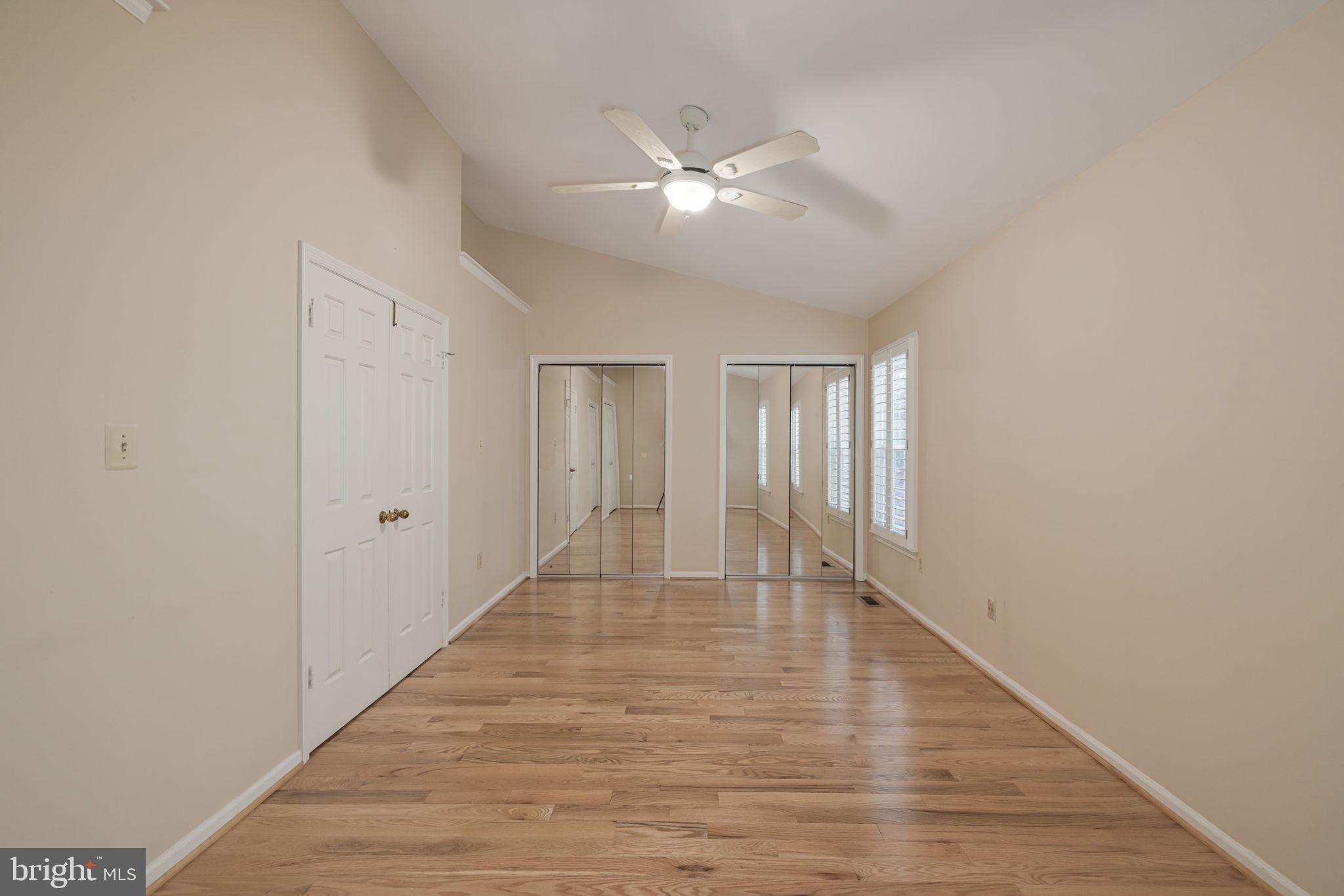 WILLOW CREEK - Residential