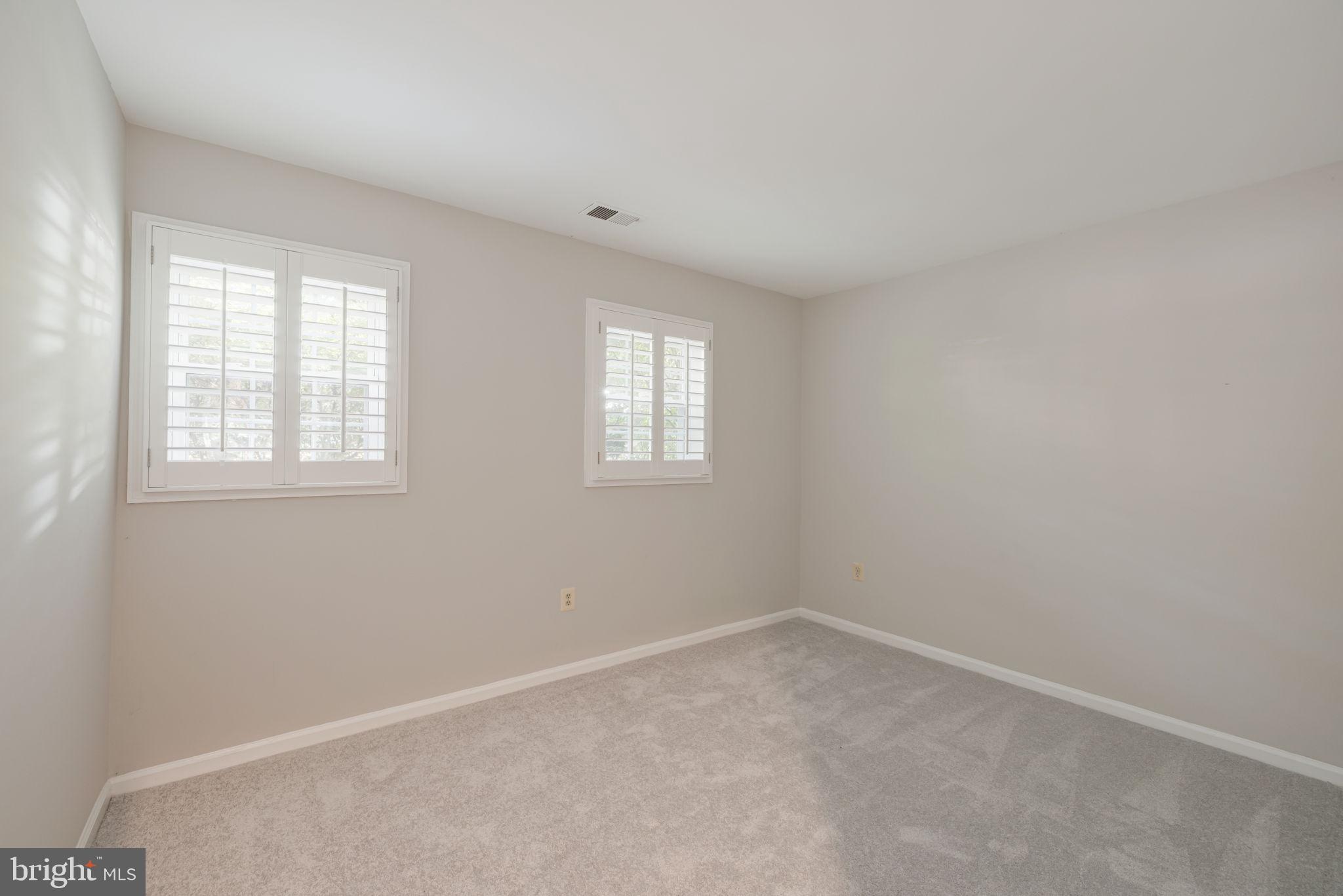 WILLOW CREEK - Residential