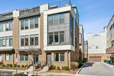 16041 Bowery Street, Rockville, MD 20855 - MLS#: MDMC2168830