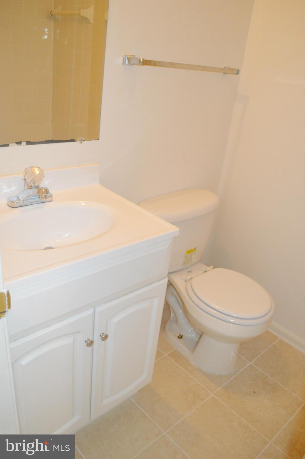 LAKE RIDGE - Residential Lease