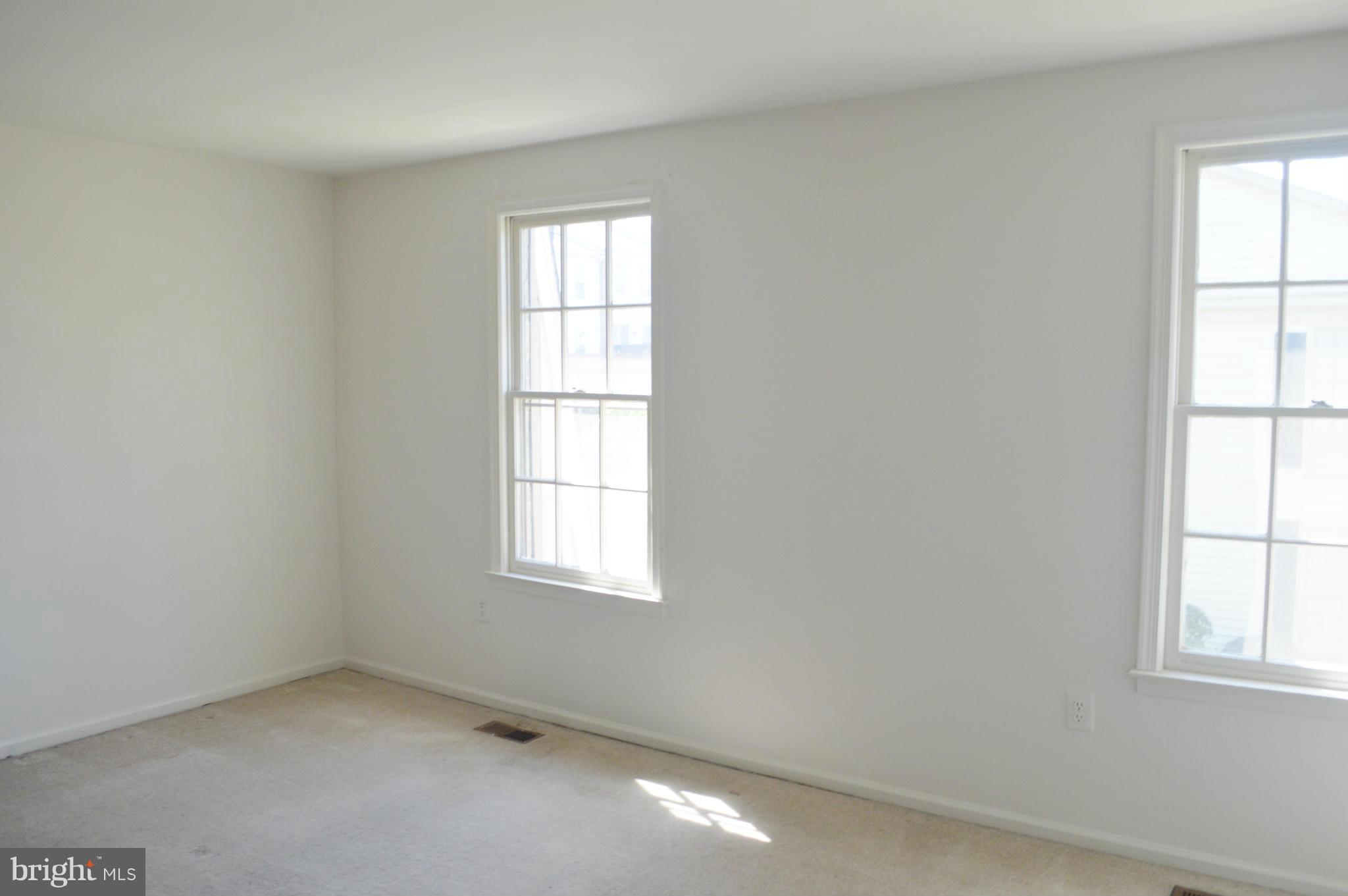 LAKE RIDGE - Residential Lease